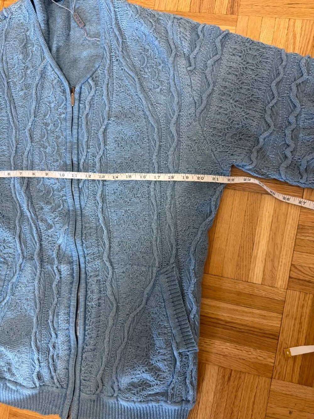 Blue Vintage Coogi Sweater- Size Large - Picture 5 of 6